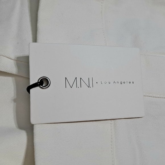 White Denim Front Snap Button-Down Mini Dress – Plus (1X, 2X & 3X) - Picture 7 of 8